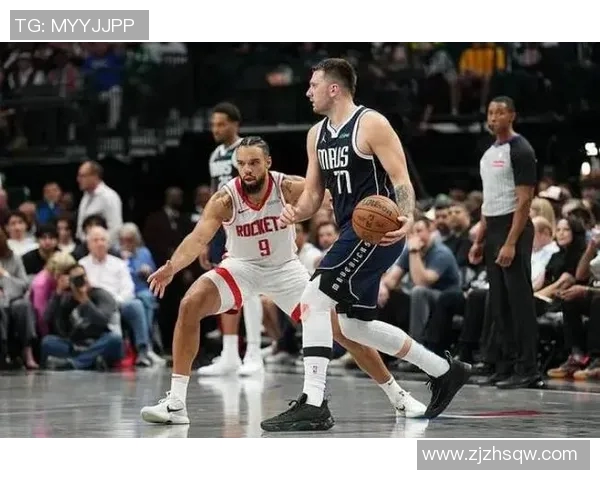 火箭队与独行侠的精彩对决直播回顾与赛后分析