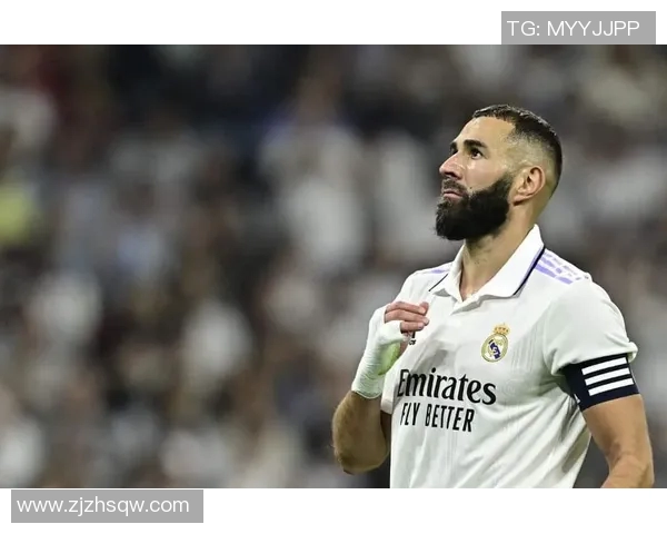 本泽马重返赛场展现王者风范助力球队冲击冠军荣耀